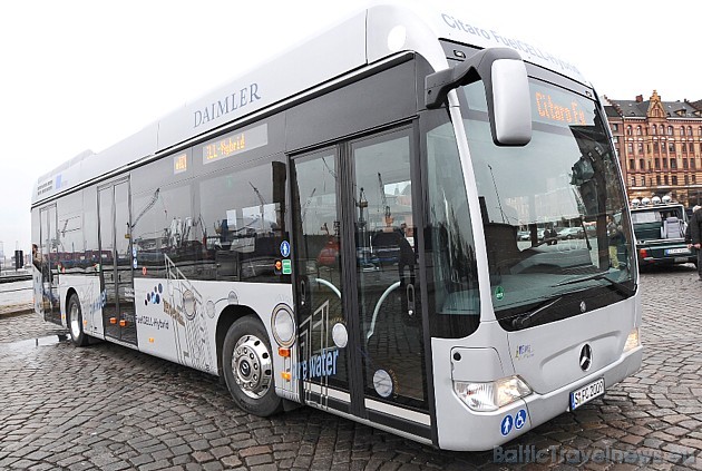 Jaunajiem autobusiem ir ūdeņraža dzinējs, kas ir par 50% taupīgāks kā līdzšinējie modeļi un divi elektromotori Jaunajiem autobusiem ir ūdeņraža dzinējs, kas ir par 50% taupīgāks kā līdzšinējie modeļi un divi elektromotori 38452