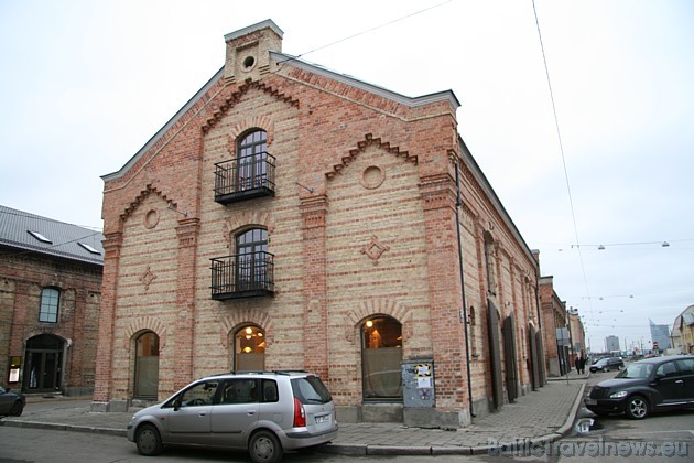 Jau otro gadu pēc kārtas Leļļu Mākslas muzejs Spīķeros, Maskavas ielā 4, aicina uz Rīgu māksliniekus no ārzemēm piedalīties izstādē, kas šogad noritē Jau otro gadu pēc kārtas Leļļu Mākslas muzejs Spīķeros, Maskavas ielā 4, aicina uz Rīgu māksliniekus no ārzemēm piedalīties izstādē, kas šogad noritē 38587