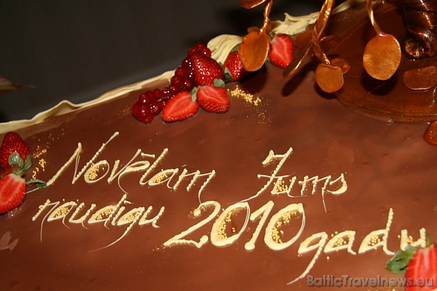 Viesnīca Grand Palace Hotel novēl viesiem ''naudīgu 2010. gadu!'' 38631