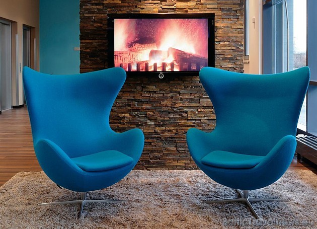 Motel One viesnīcas sevi pozicionē kā 21. gadsimta viesnīcas, kas piedāvā augstvērtīgu servisu un atmosfēru par zemu cenu Motel One viesnīcas sevi pozicionē kā 21. gadsimta viesnīcas, kas piedāvā augstvērtīgu servisu un atmosfēru par zemu cenu 39476