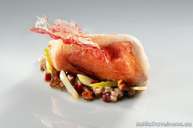 Restorāna Mugaritz šefpavārs Andoni Luis Aduriz atzīts par vienu no gaišākajiem prātiem mūsdienu kulinārijā Restorāna Mugaritz šefpavārs Andoni Luis Aduriz atzīts par vienu no gaišākajiem prātiem mūsdienu kulinārijā 39509