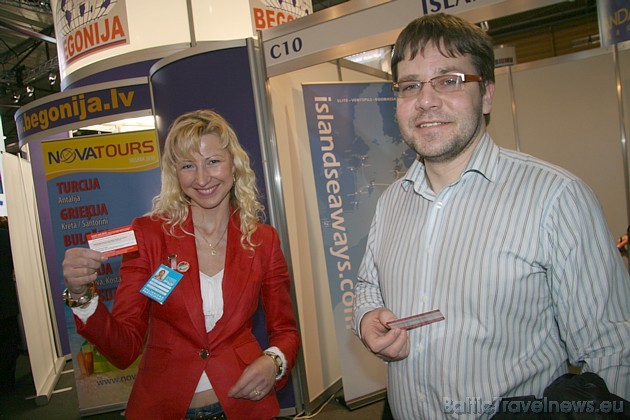 Izstādes Balttour 2010 dalībnieki saņem BalticTravelnews.com atlaižu karti Travel Card 2010
www.travelcard.lv Izstādes Balttour 2010 dalībnieki saņem BalticTravelnews.com atlaižu karti Travel Card 2010
www.travelcard.lv 39608