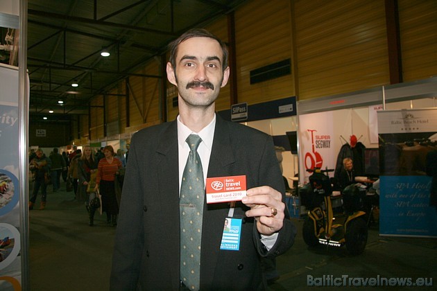 Izstādes Balttour 2010 dalībnieki - Jānis Veips saņem BalticTravelnews.com atlaižu karti Travel Card 2010
www.travelcard.lv Izstādes Balttour 2010 dalībnieki - Jānis Veips saņem BalticTravelnews.com atlaižu karti Travel Card 2010
www.travelcard.lv 39611