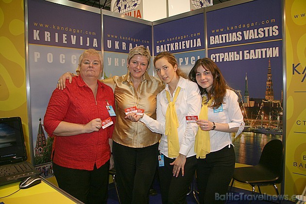 Izstādes Balttour 2010 dalībnieki saņem BalticTravelnews.com atlaižu karti Travel Card 2010
www.travelcard.lv Izstādes Balttour 2010 dalībnieki saņem BalticTravelnews.com atlaižu karti Travel Card 2010
www.travelcard.lv 39727