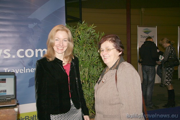 BalticTravelnews.com direktora vietniece Benita Zaretoka (no kreisās) un Līvija Brūvere (BA Turība) BalticTravelnews.com direktora vietniece Benita Zaretoka (no kreisās) un Līvija Brūvere (BA Turība) 39718