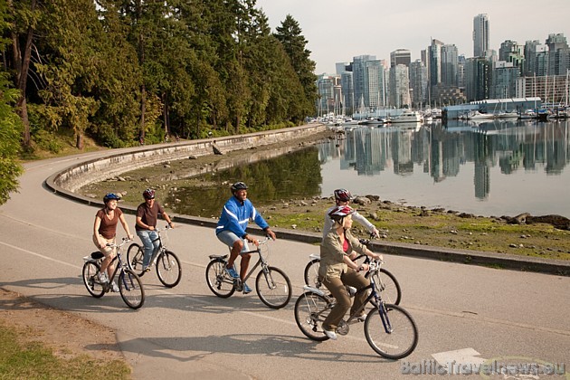 Stenlija parks pilsētas teritorijā ir viens no lielākajiem parkiem pasaulē
Foto: Tourism Vancouver Stenlija parks pilsētas teritorijā ir viens no lielākajiem parkiem pasaulē
Foto: Tourism Vancouver 39851