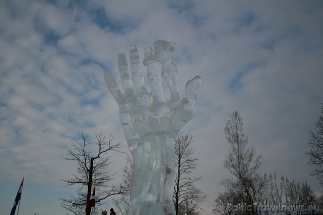 Vairāk informācijas par ledus skulptūru festivālu Jelgavā var atrast interneta vietnē kultura.jelgava.lv Vairāk informācijas par ledus skulptūru festivālu Jelgavā var atrast interneta vietnē kultura.jelgava.lv 39914