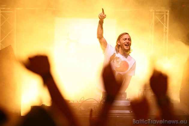 Arī šogad viens no festivāla galvenajiem pievilkšanas punktiem būs dīdžeja Deivida Guetas (David Guetta) koncerts Arī šogad viens no festivāla galvenajiem pievilkšanas punktiem būs dīdžeja Deivida Guetas (David Guetta) koncerts 40047