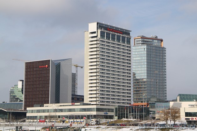 Viesnīca Reval Hotel Lietuva atrodas Viļņā, Konstitucijos prospektā 20 40947