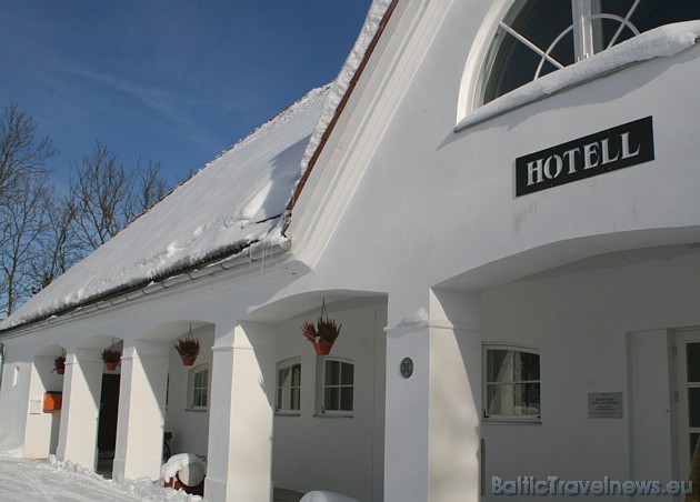 Bijušajā muižas stallī tagad ir izveidota viesnīca un restorāns 41041