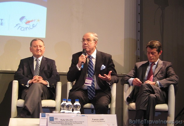 Rudy Salles (Nīcas mēra vietnieks tūrisma un ārlietu jautājumos), Alain Gumiel (Rendez-vous en France prezidents) un Francis Lamy (Alpes-Maritimes pre Rudy Salles (Nīcas mēra vietnieks tūrisma un ārlietu jautājumos), Alain Gumiel (Rendez-vous en France prezidents) un Francis Lamy (Alpes-Maritimes pre 41849