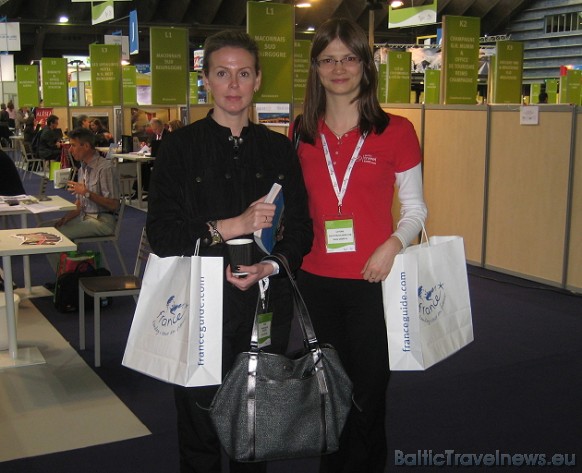 Jeļena Artjuka (ТурНавигатор) un Karina Sabirova (BalticTravelnews.com). BalticTravelnews.com piedalījās Rendez-vous en France kā vienīgais tūrisma me Jeļena Artjuka (ТурНавигатор) un Karina Sabirova (BalticTravelnews.com). BalticTravelnews.com piedalījās Rendez-vous en France kā vienīgais tūrisma me 41866