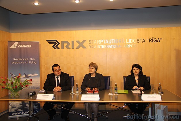 Preses konference par godu lidsabiedrības Tarom atklātajam reisam uz Rīgu 42170