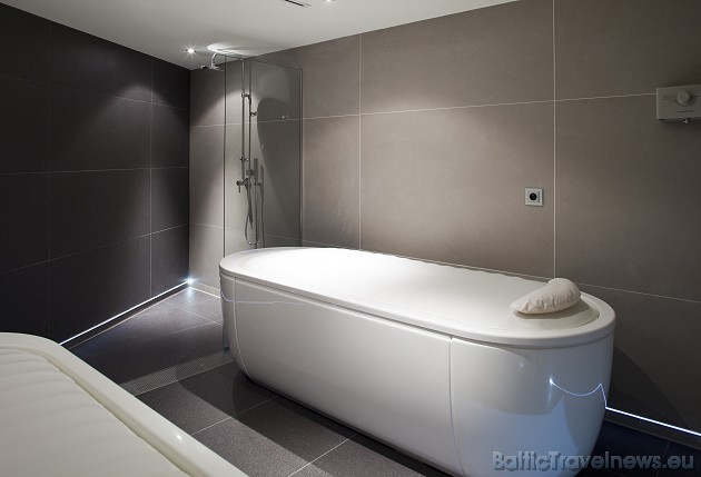 SPA kabinets 42420
