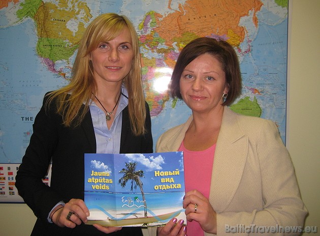 Karina Vaikule (JTL) un Jūlija Samulēviča (Enjoy Tour). Tūroperators JTL ir lielākais tūrisma aģentūras Enjoy Tour sadarbības partneris, ar kura palīd Karina Vaikule (JTL) un Jūlija Samulēviča (Enjoy Tour). Tūroperators JTL ir lielākais tūrisma aģentūras Enjoy Tour sadarbības partneris, ar kura palīd 42504