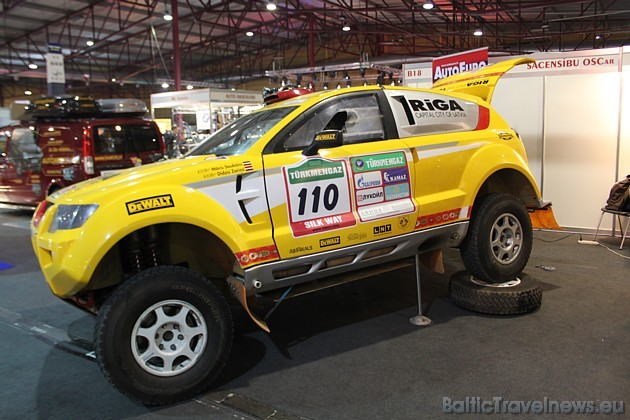 Dakāras rallija auto 42916