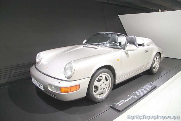 Porsche 911 Carrera 3.6 Speedster 43052