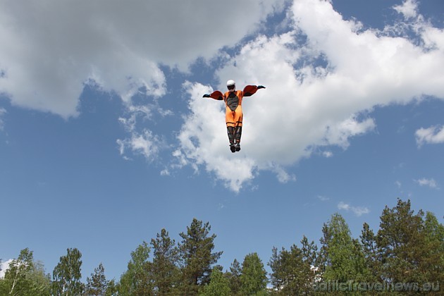 Aerodium apmeklētāji ir gan pensionāri, gan biznesa cilvēki, gan jaunieši 43859