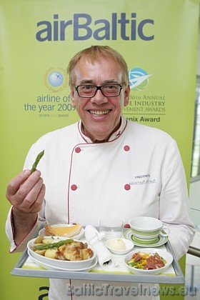 airBaltic jauno ēdienkarti izveidojis slavenais šefpavārs Mārtiņš Rītiņš, Slow Food Riga prezidents airBaltic jauno ēdienkarti izveidojis slavenais šefpavārs Mārtiņš Rītiņš, Slow Food Riga prezidents 43948