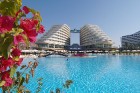 Pasaka Antālijas smilšu pludmalē - viesnīca Miracle Resort