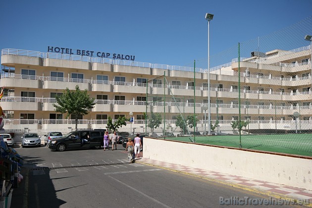 Viesnīca Best Cap Salou atrodas smilšu pludmales krastā, apmēram 2 km līdz La Pinedas centram, 4 km līdz Salū centram, 2 km līdz ūdens atrakciju parka Viesnīca Best Cap Salou atrodas smilšu pludmales krastā, apmēram 2 km līdz La Pinedas centram, 4 km līdz Salū centram, 2 km līdz ūdens atrakciju parka 45269
