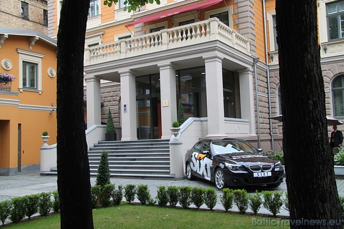 Autonoma Sixt ir ļoti cieša sadarbība ar BMW, jo abi uzņēmumi ir dzimuši Bavārijā 46058
