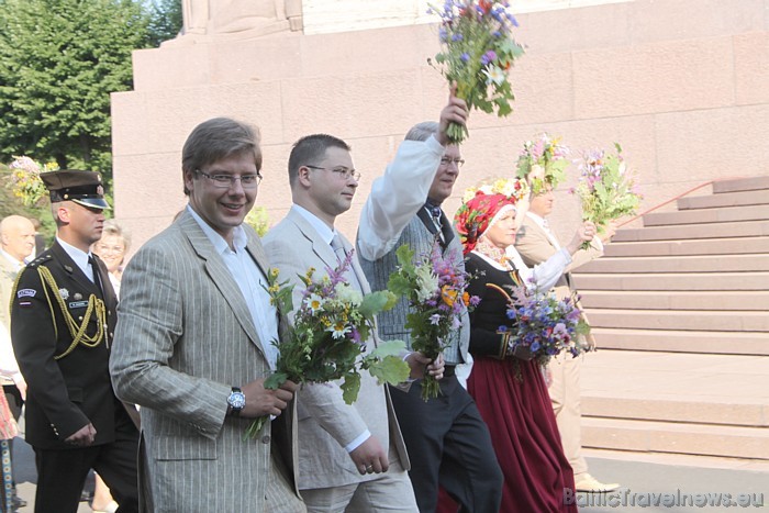 Latvijas valsts amatpersonas 46167