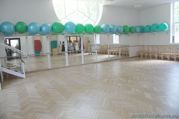 Rehabilitācijas centra ārsti atzīmē, ka viņu mērķis ir iemācīt pacientam arī smagos gadījumos pašam spēt par sevi parūpēties Rehabilitācijas centra ārsti atzīmē, ka viņu mērķis ir iemācīt pacientam arī smagos gadījumos pašam spēt par sevi parūpēties 47540