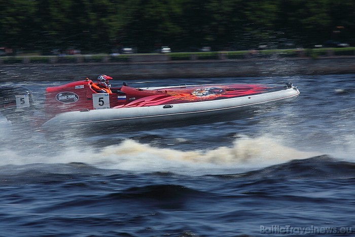 Pasaules čempionāta posmu Latvijā organizatori ir Latvijas Ūdens Motosporta federācija un sacensību dalībnieki - New Star Russia un Akvashelf Racing
Pasaules čempionāta posmu Latvijā organizatori ir Latvijas Ūdens Motosporta federācija un sacensību dalībnieki - New Star Russia un Akvashelf Racing
47714