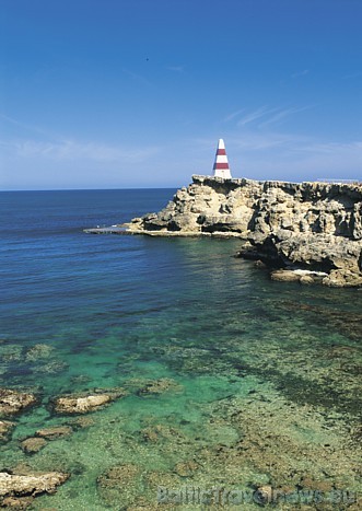 Ļoti gleznaina ir Limestone piekraste
Foto: SATC 49354
