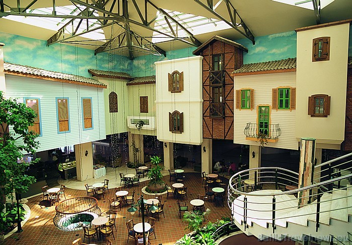 Viesnīcā pieejami vairāki restorāni
Foto: Salamis Bay Conti Hotel 49375