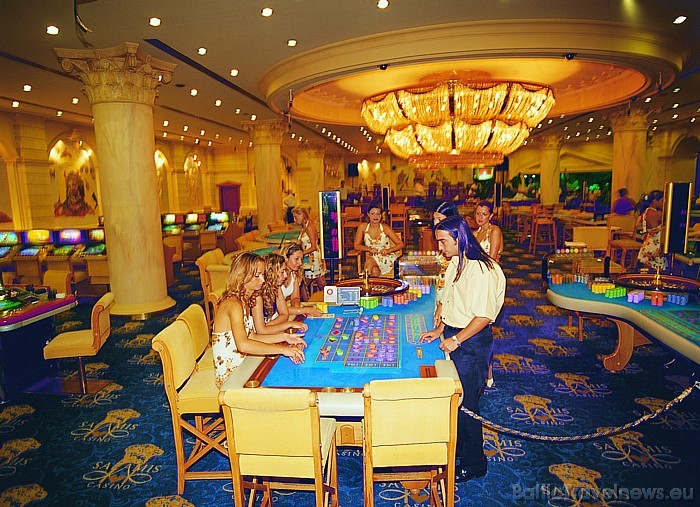 Viesnīcā Salamis Bay Conti ir arī kazino 
Foto: Salamis Bay Conti Hotel 49383