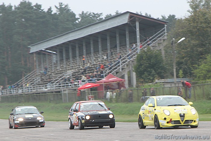 Biķernieku trasē risinājās 11.09.2010 autosacīkstes autošosējā - 1000km Grand Prix Riga 49735