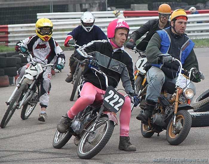 Autosacīkstes 1000km Grand Prix Riga 2010 Biķerniekos 11.09.2010 - Ātruma cilts Zelta Mopēds sacensības Autosacīkstes 1000km Grand Prix Riga 2010 Biķerniekos 11.09.2010 - Ātruma cilts Zelta Mopēds sacensības 49790