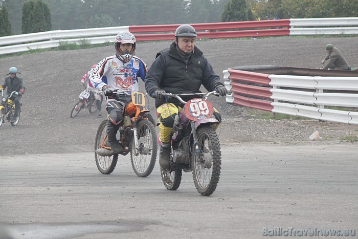 Autosacīkstes 1000km Grand Prix Riga 2010 Biķerniekos 11.09.2010 - Ātruma cilts Zelta Mopēds sacensības Autosacīkstes 1000km Grand Prix Riga 2010 Biķerniekos 11.09.2010 - Ātruma cilts Zelta Mopēds sacensības 49796