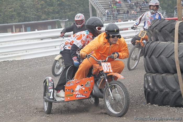 Autosacīkstes 1000km Grand Prix Riga 2010 Biķerniekos 11.09.2010 - Ātruma cilts Zelta Mopēds sacensības Autosacīkstes 1000km Grand Prix Riga 2010 Biķerniekos 11.09.2010 - Ātruma cilts Zelta Mopēds sacensības 49803