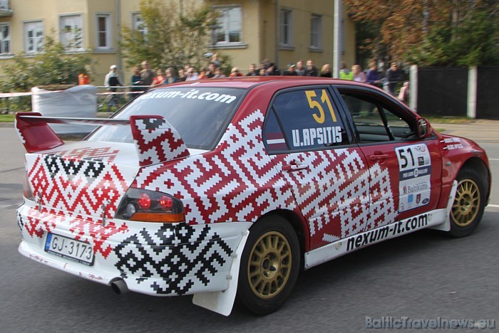 Pēdējais Latvijas rallija čempionāta 2010 posms sākās pie Līvu akvaparka 25.09.2010, kur pulcējās labākie autosportisti Pēdējais Latvijas rallija čempionāta 2010 posms sākās pie Līvu akvaparka 25.09.2010, kur pulcējās labākie autosportisti 50442