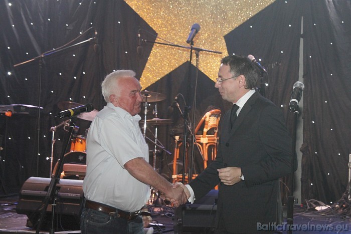 Tez Tour pārdošanas līderu apbalvošanas pasākums Tez Tour zvaigzne 2010 (21.10.2010) Antaljas 5 zvaigžņu viesnīcā Akka Hotel Antedon Tez Tour pārdošanas līderu apbalvošanas pasākums Tez Tour zvaigzne 2010 (21.10.2010) Antaljas 5 zvaigžņu viesnīcā Akka Hotel Antedon 51702