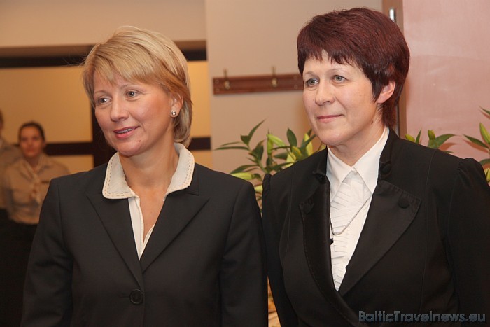 Latgales viesnīcas Hotel Kolonna Rēzekne īpašniece Ieva Plaude-Rēlingere un viesnīcas vadītāja Aina Jačuka Latgales viesnīcas Hotel Kolonna Rēzekne īpašniece Ieva Plaude-Rēlingere un viesnīcas vadītāja Aina Jačuka 51873