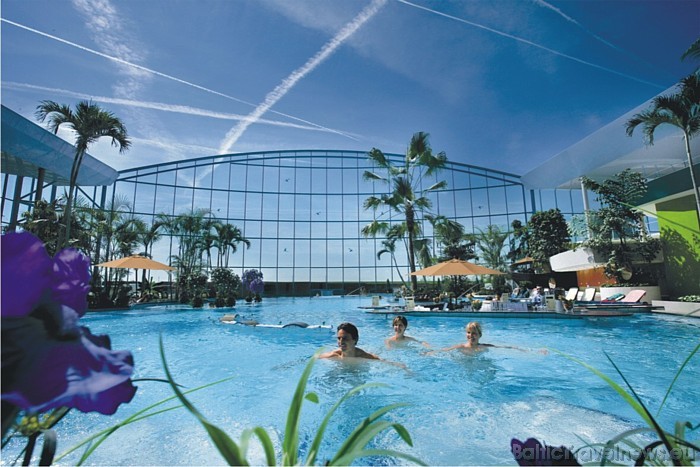 Tas tiek uzskatīts par lielāko saunu un labsajūtu centru pasaulē
Foto: © Therme Erding 53971