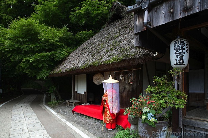 Ceļotāji Japānā izbauda tūkstošgadīgo tradīciju dzīvīgumu, stingrās manieres un ceremonialitāti
Foto: © JNTO, Tanabe City Ceļotāji Japānā izbauda tūkstošgadīgo tradīciju dzīvīgumu, stingrās manieres un ceremonialitāti
Foto: © JNTO, Tanabe City 54263