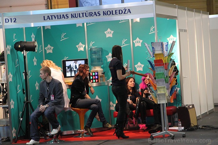 17. starptautiskā izglītības izstāde «Skola 2011» un «Baltijas grāmatu svētki 2011» ir sākušies Ķīpsalā 17. starptautiskā izglītības izstāde «Skola 2011» un «Baltijas grāmatu svētki 2011» ir sākušies Ķīpsalā 56369