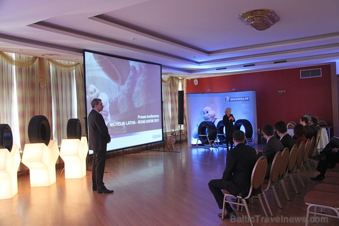 Riepu ražotājs Michelin 9.03.2011 prezentēja Baltic Beach Hotel viesnīcā jaunākos riepu modeļus un priekšrocības pret citiem riepu ražotājiem Riepu ražotājs Michelin 9.03.2011 prezentēja Baltic Beach Hotel viesnīcā jaunākos riepu modeļus un priekšrocības pret citiem riepu ražotājiem 56818