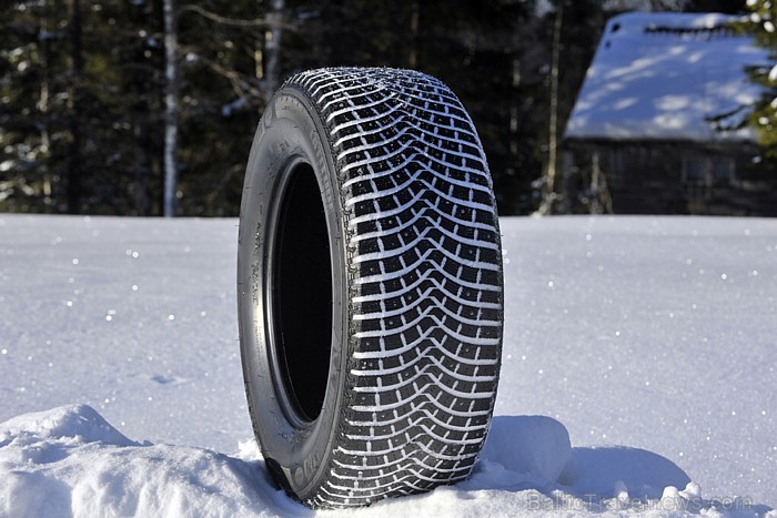 Michelin Latitude X-Ice North ir īsta ziemas riepa, kuras raksturojumā ir labākie rezultāti uz bremzēšanu un braukšanas uzsākšanu sniegā Michelin Latitude X-Ice North ir īsta ziemas riepa, kuras raksturojumā ir labākie rezultāti uz bremzēšanu un braukšanas uzsākšanu sniegā 56844
