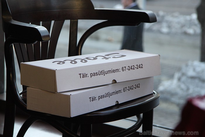 Restorāns Stolle piedāvā savu produkciju arī nogādāt pie klienta birojā vai dzīvoklī. Vairāk informācijas - www.stolle.lv Restorāns Stolle piedāvā savu produkciju arī nogādāt pie klienta birojā vai dzīvoklī. Vairāk informācijas - www.stolle.lv 57181