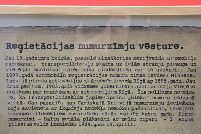 17.03.2011 Rīgas Motormuzejā atklāta jauna, netradicionāla izstāde «Pat nemēģini! Pieķers!» Ekspozīcijā apskatāmas CSDD darbinieku izņemtās viltotās a 17.03.2011 Rīgas Motormuzejā atklāta jauna, netradicionāla izstāde «Pat nemēģini! Pieķers!» Ekspozīcijā apskatāmas CSDD darbinieku izņemtās viltotās a 57239