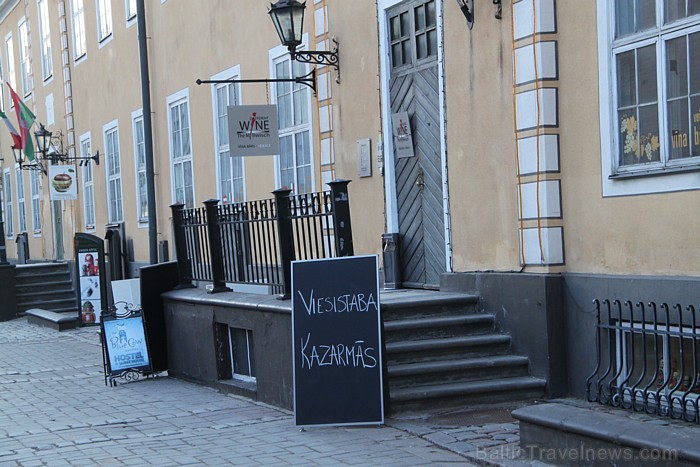 Mācību un laba laika pavadīšanas telpa «Viesistaba Kazarmās» Adrese: Jēkaba kazarmas 2 B ( 2.stāvs), Torņa iela 4 Mācību un laba laika pavadīšanas telpa «Viesistaba Kazarmās» Adrese: Jēkaba kazarmas 2 B ( 2.stāvs), Torņa iela 4 57334