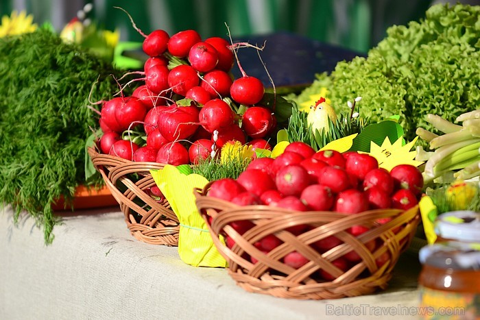 Lauku labumu tirdziņā var iegādāties svaigus, augstas kvalitātes produktus tieši no Latvijas zemniekiem
Foto: Kaspars Garda Lauku labumu tirdziņā var iegādāties svaigus, augstas kvalitātes produktus tieši no Latvijas zemniekiem
Foto: Kaspars Garda 58735