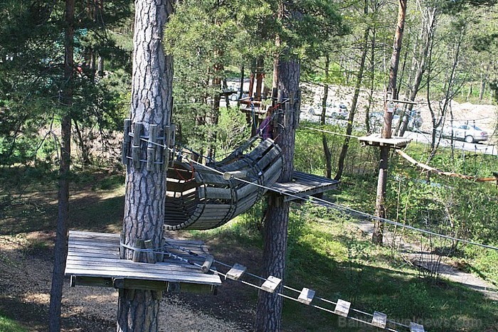 Aktīvākais no parka atpūtas objektiem ir Kaķa taka. Kaķa taku veido 4 dažādas sarežģītības pakāpes trases (zaļa, zila, sarkana, melna) ar 44 dažādām Aktīvākais no parka atpūtas objektiem ir Kaķa taka. Kaķa taku veido 4 dažādas sarežģītības pakāpes trases (zaļa, zila, sarkana, melna) ar 44 dažādām 59889