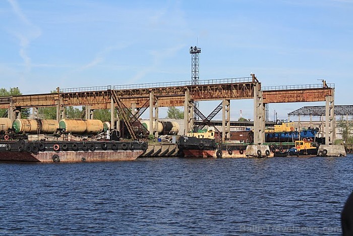 Šodienas Ventspils osta ir nozīmīgs tranzīta centrs , šobrīd tās noslogojums ir tikai 50% no reālajām iespējām , taču tiek ieguldīts darbs un līdzekļi Šodienas Ventspils osta ir nozīmīgs tranzīta centrs , šobrīd tās noslogojums ir tikai 50% no reālajām iespējām , taču tiek ieguldīts darbs un līdzekļi 59897